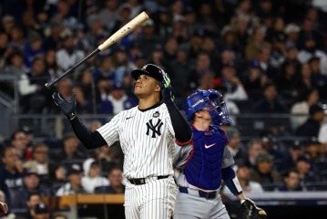 MLB／索托最後離場前手指天空 紐郵：可能最後一次穿洋基球衣