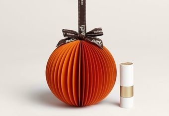 【HERMÈS 愛馬仕】愛馬仕真「橙」敬獻的歲末驚喜 限量珍藏版潤脣膏【L’Orange en Fêtes】 /